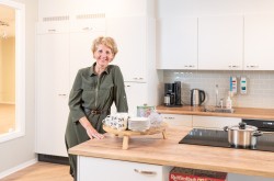Aaron Nijmegen, Natascha Donker